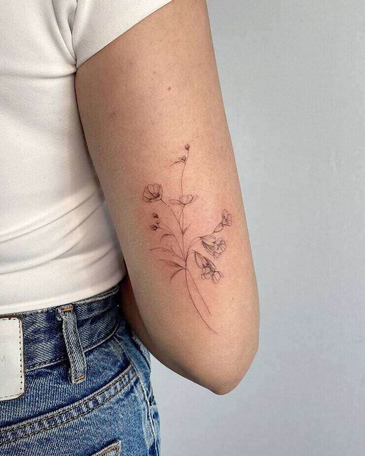 Fine line tattoo