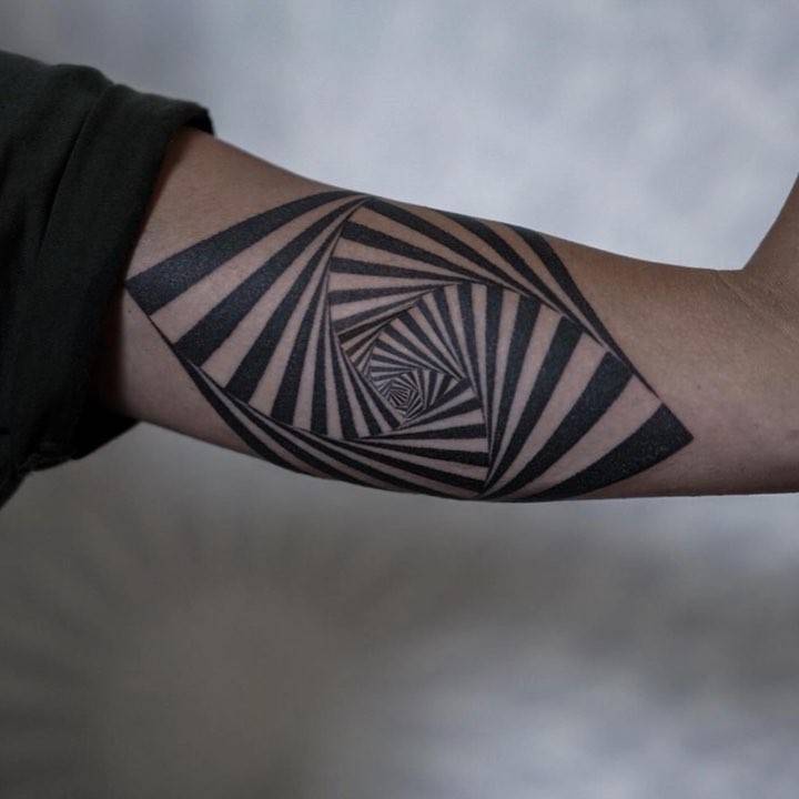 19 Innovative Op Art Tattoos To Get Your Mind Twisted