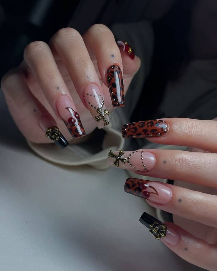 30 Fabulous Leopard Nails That’ll Have You Feeling Fierce