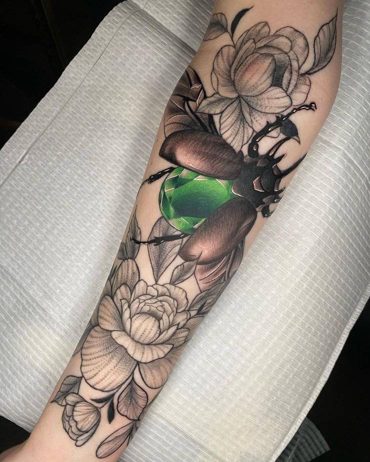 20 Enchanting Emerald Tattoo Ideas To Whisk You Away to Fantasy