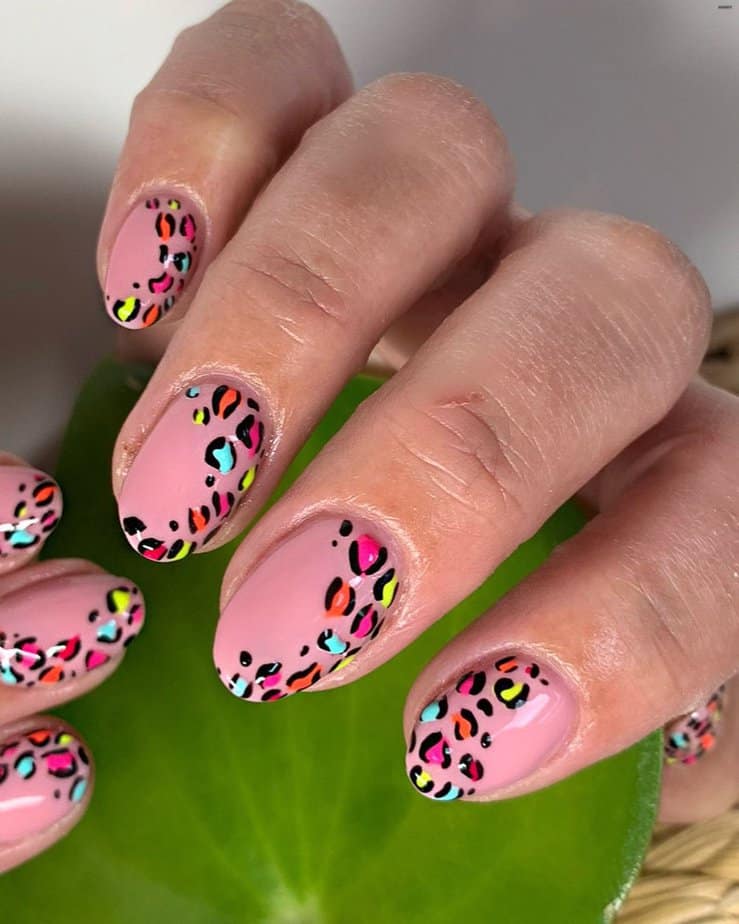 30 Fabulous Leopard Nails That’ll Have You Feeling Fierce