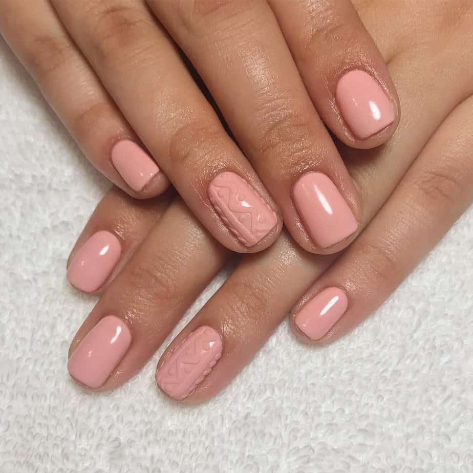 Peachy nude nails