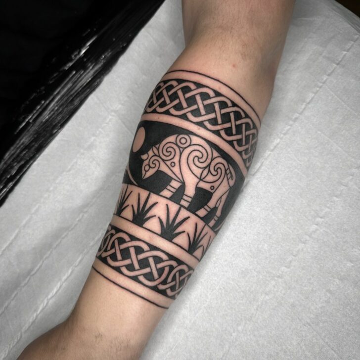 Scottish Ritual Tattoo 20 Unique Scottish Tattoo Ideas To Pay Tribute To Their Lore