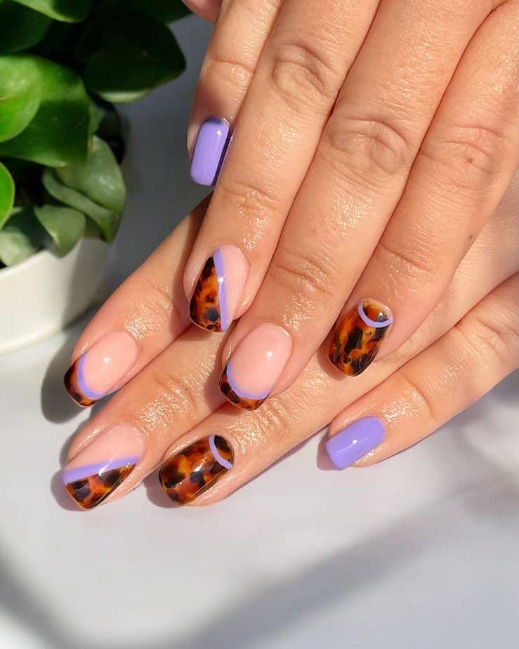 Purple tortoiseshell nails