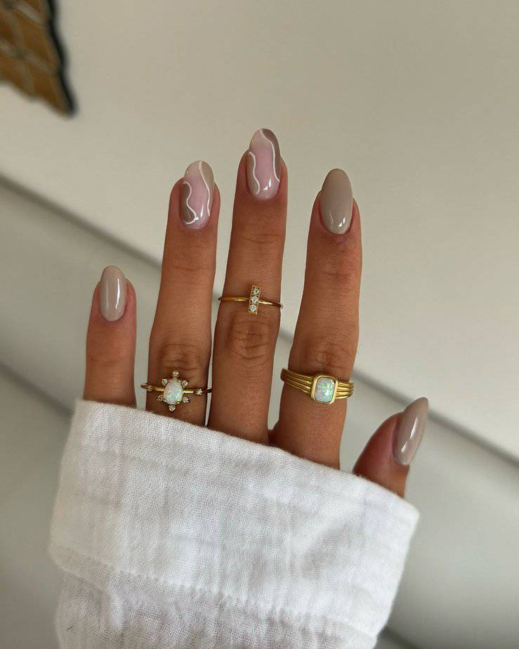 32 Must-Try Fall Nails To Elevate Your Seasonal Style