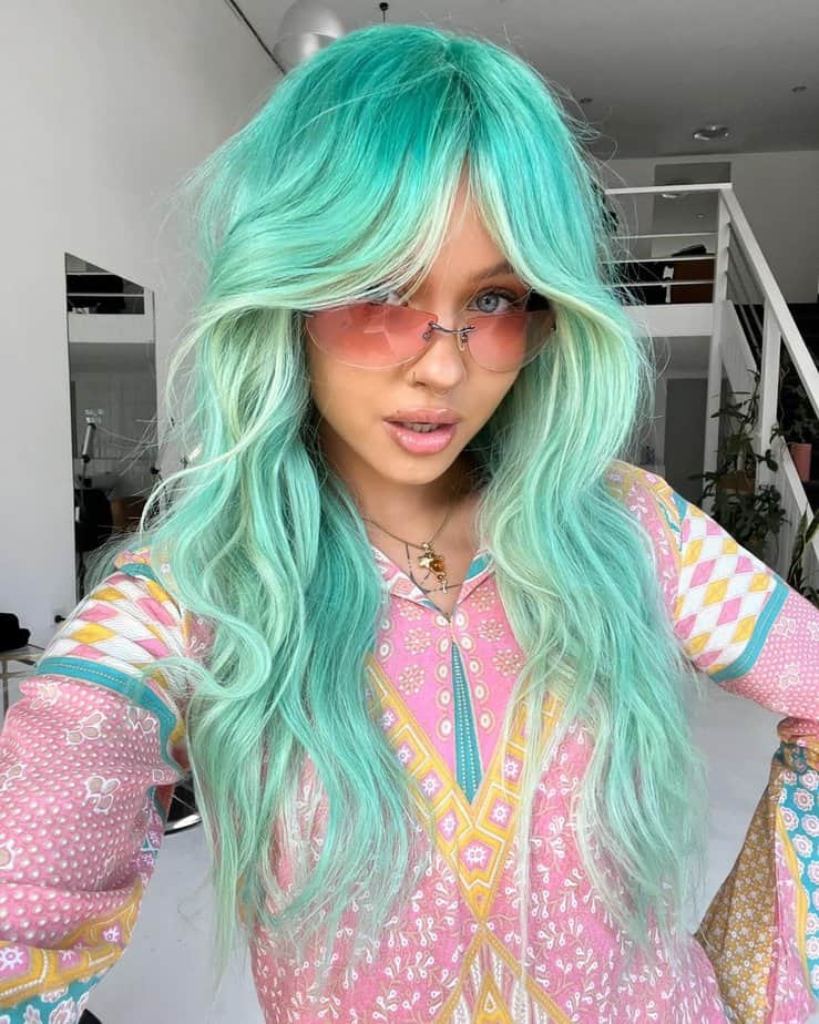 Turquoise hair