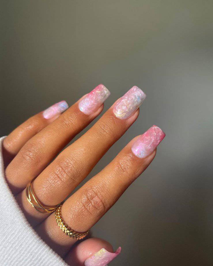 36 Enchanting Shimmer Nails To Glow Wherever You Go