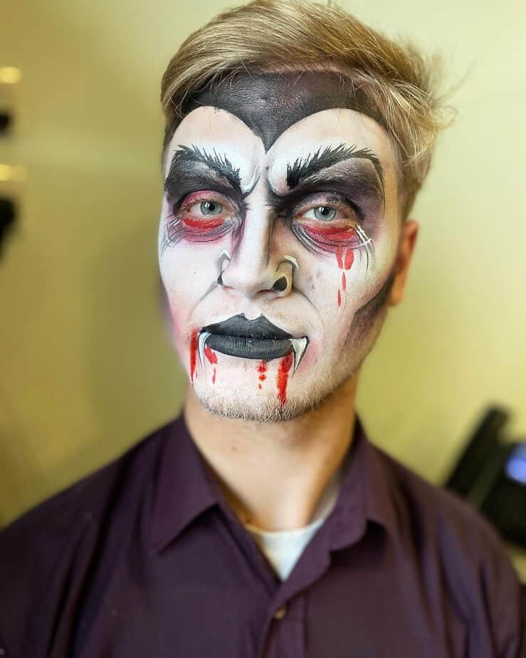 30 Creative Halloween Face Painting Ideas For A Memorable Look