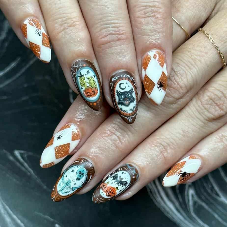 Vintage Halloween nails