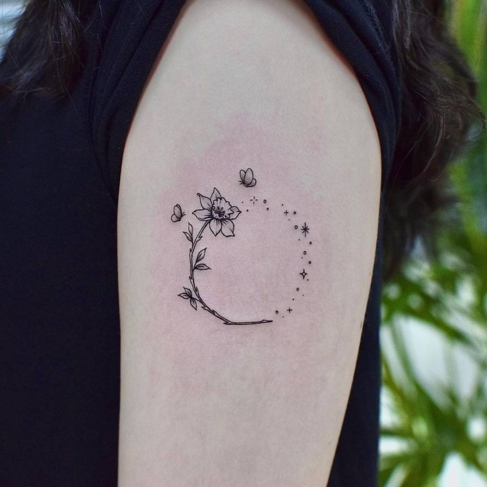 20 Gorgeous March Birth Flower Tattoo Designs