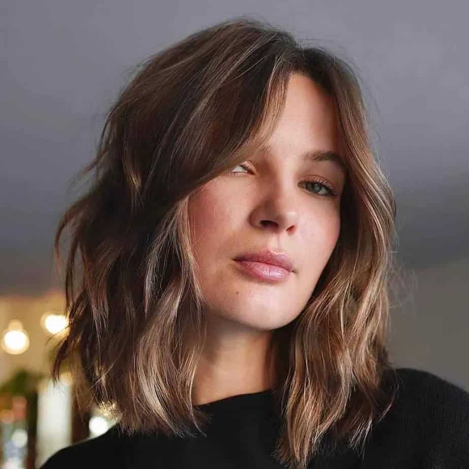 40 Shaggy Lob Haircut Ideas For A Low-Maintenance, High-Style Vibe