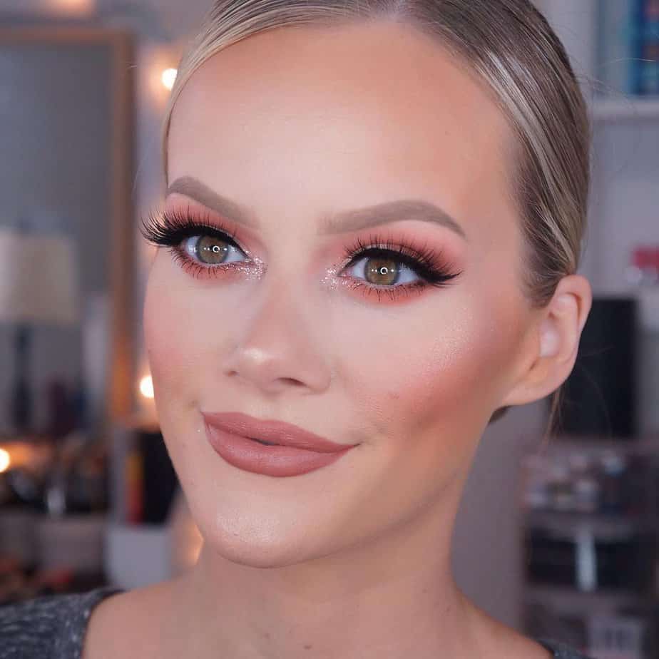 40 Trendiest Pumpkin Spice Makeup Looks For Fall Of 2024