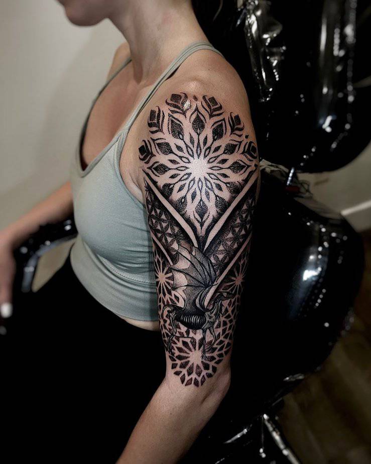 20 Mind-Blowing Half Sleeve Tattoos for Women