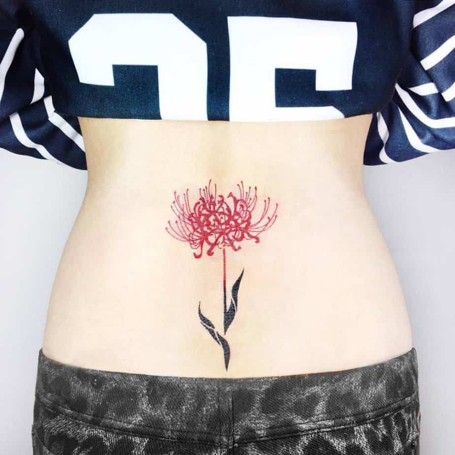 20 Stunning Spider Lily Tattoo Designs That’ll Grow on You