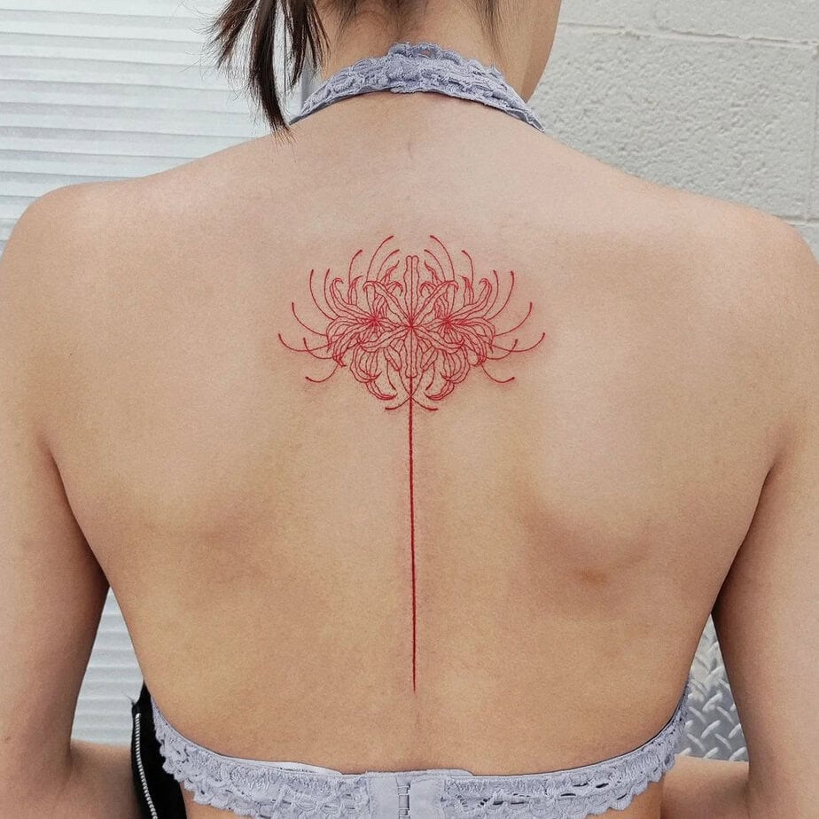 20 Stunning Spider Lily Tattoo Designs That’ll Grow on You