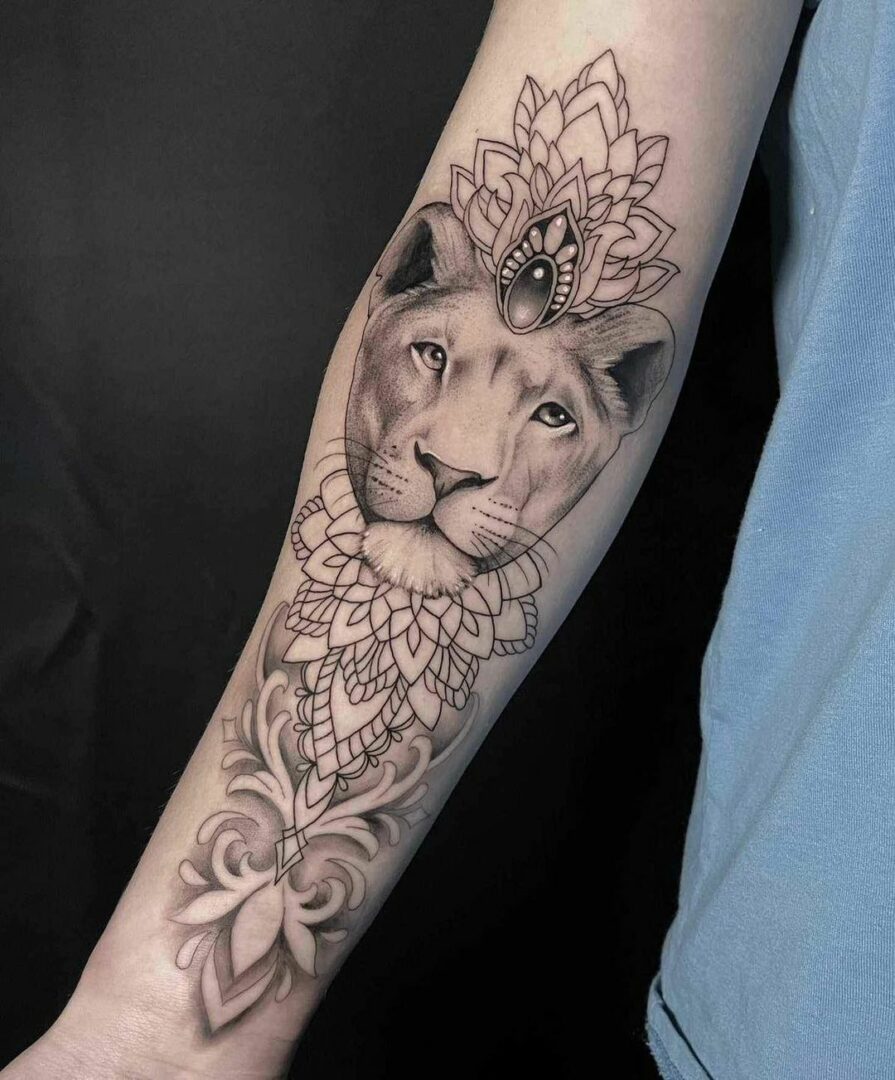 20 Mesmerizing Lioness Tattoo Ideas For The True Queen Of The Jungle