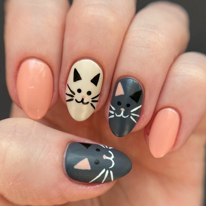 31 Purrfectly Cute Cat-Themed Nail Designs