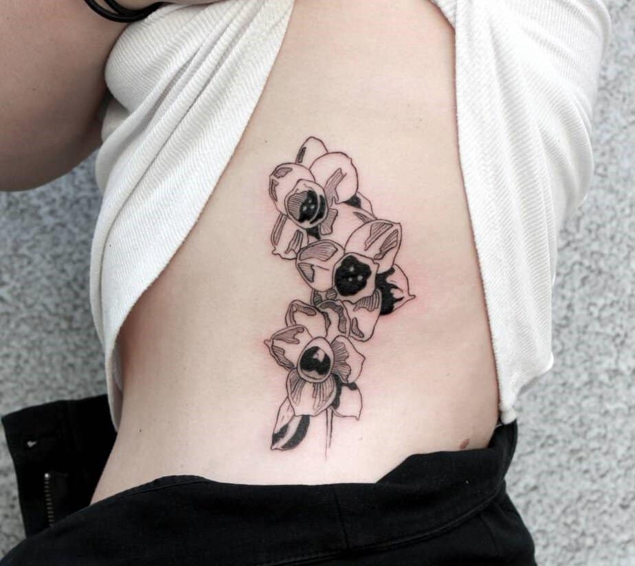 20 Gorgeous March Birth Flower Tattoo Designs