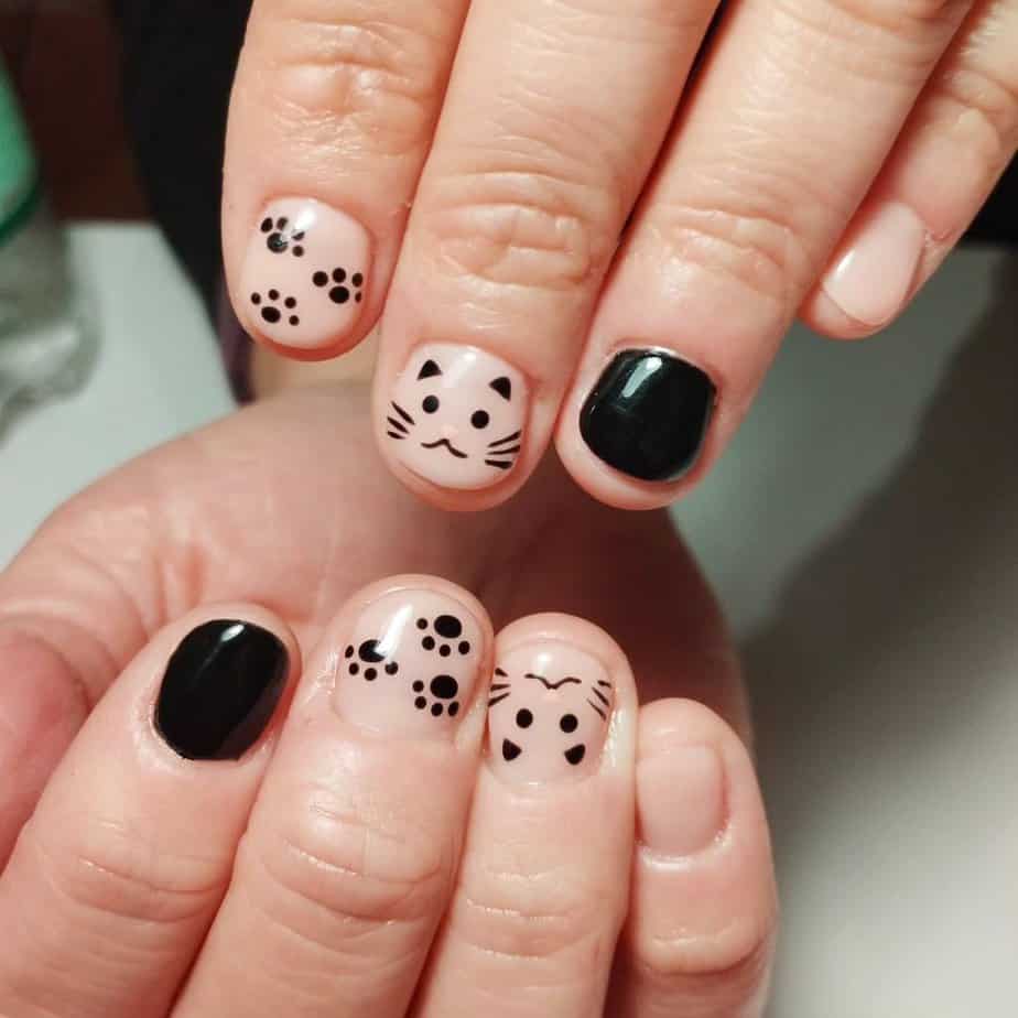 31 Purrfectly Cute Cat-Themed Nail Designs