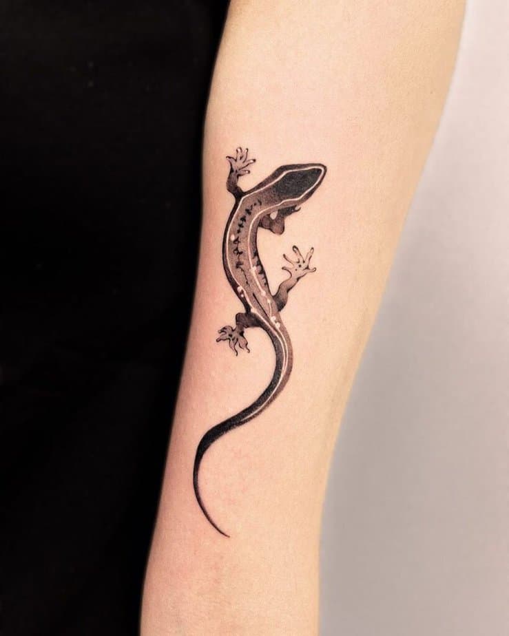 20 Amazing Lizard Tattoo Designs That Are Off The Scales 7