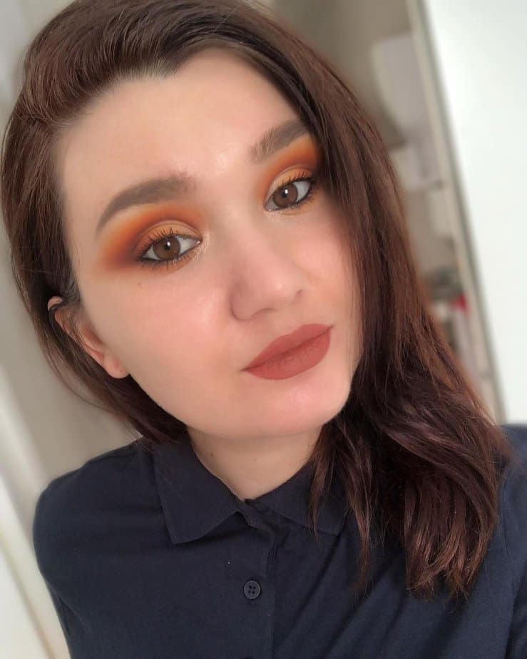 40 Trendiest Pumpkin Spice Makeup Looks For Fall Of 2024