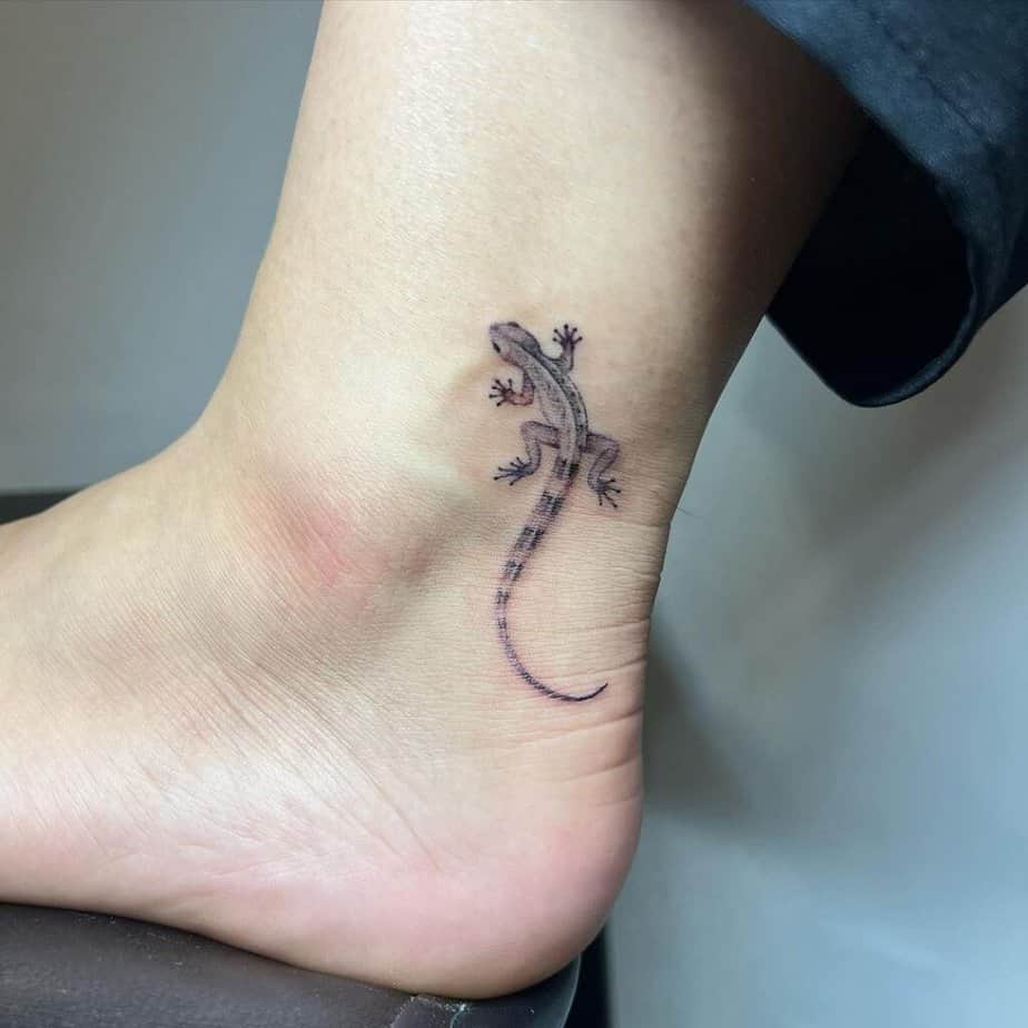 20 Amazing Lizard Tattoo Designs That Are Off The Scales