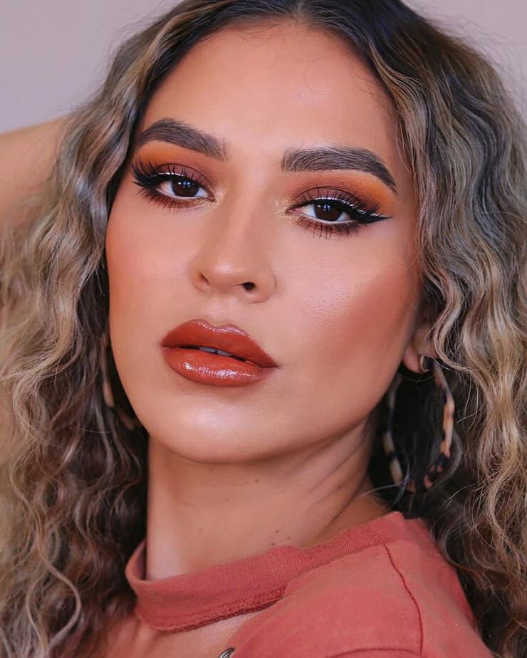 40 Trendiest Pumpkin Spice Makeup Looks For Fall Of 2024