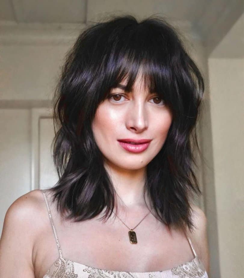 40 Shaggy Lob Haircut Ideas For A Low-Maintenance, High-Style Vibe