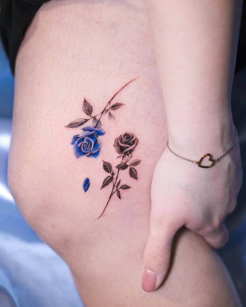 4. Dual colored rose with blue and black ink