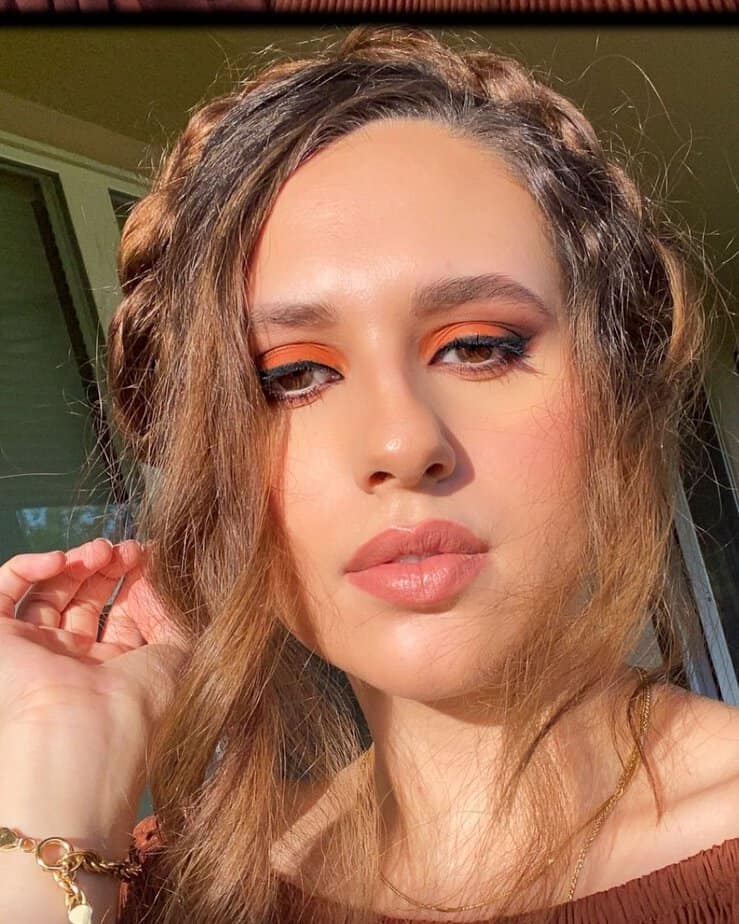 40 Trendiest Pumpkin Spice Makeup Looks For Fall Of 2024