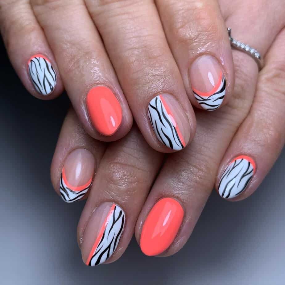 37 Beautiful Zebra Nails That Are Pure Magic