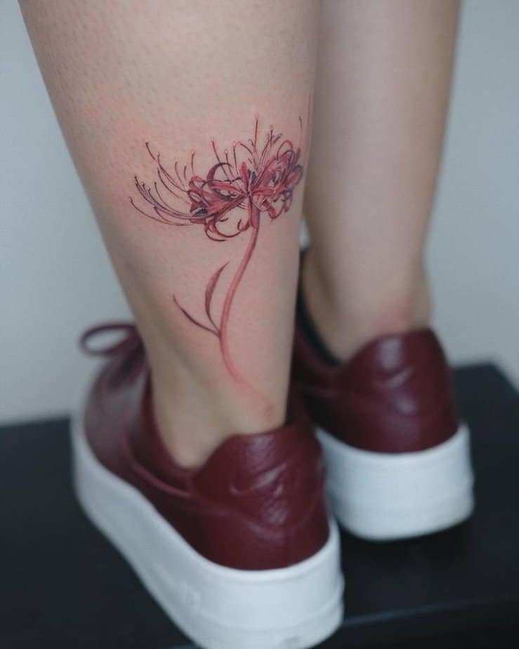 20 Stunning Spider Lily Tattoo Designs That’ll Grow on You