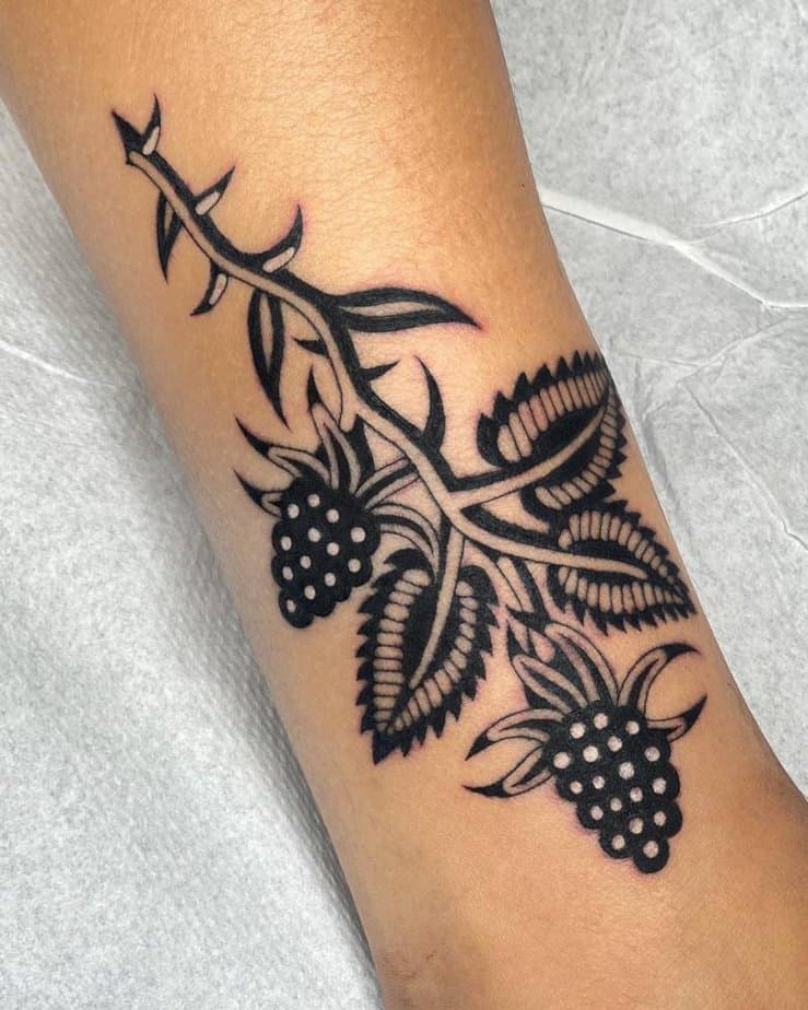 The 20 Sweetest Blackberry Tattoo Designs On The Internet