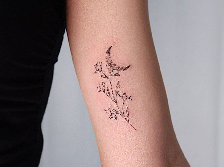 20 Lovely Larkspur Tattoo Designs That Blossom with Beauty