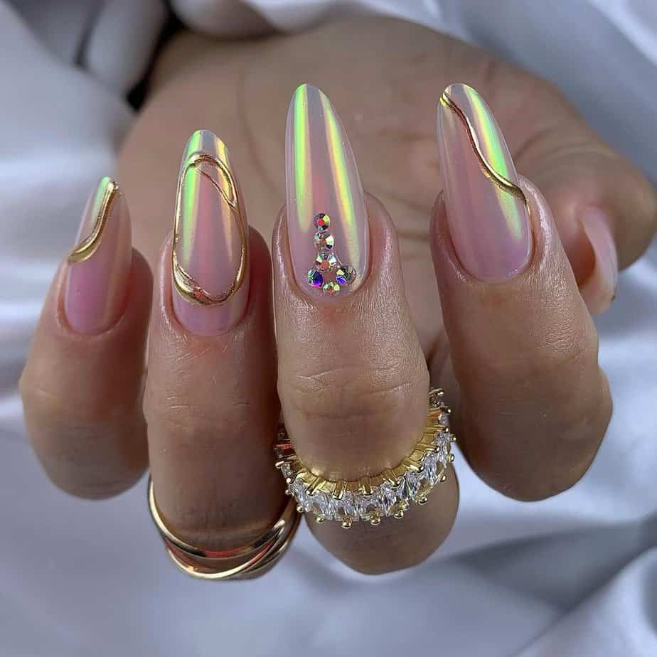 Aurora gem nails