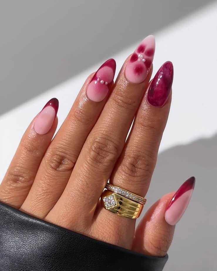 31 Gorgeous Burgundy Nails That You'll Go Crazy Over