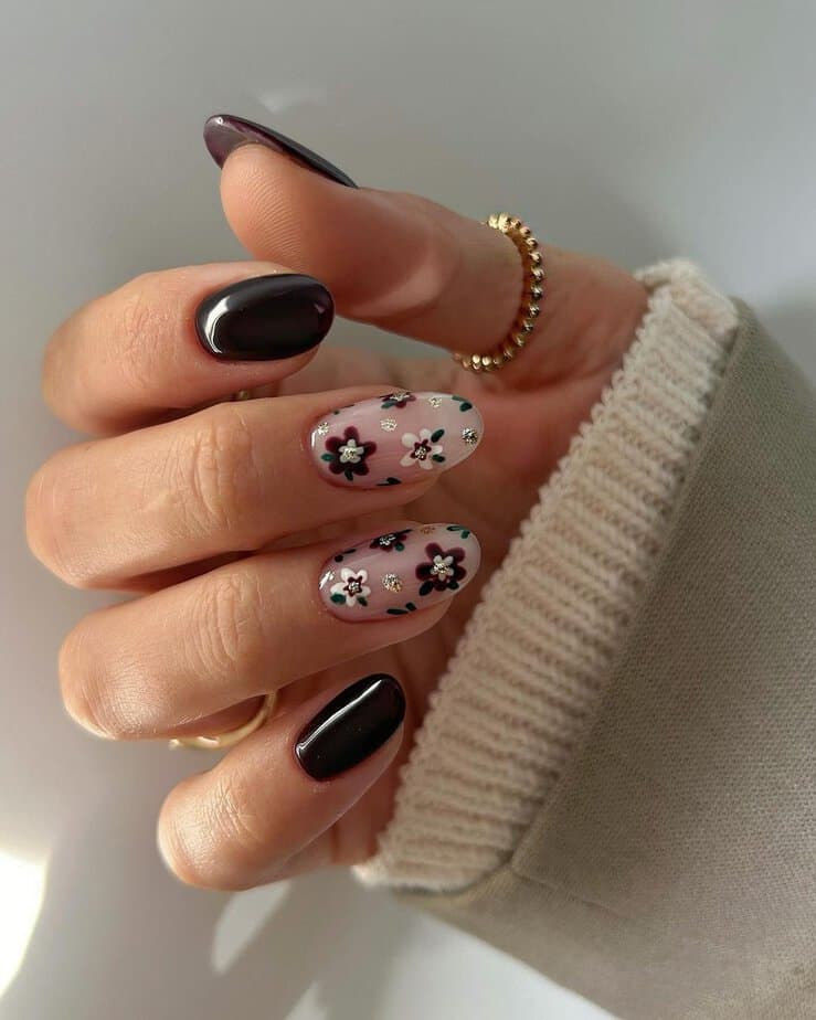 35 Captivating Medium-Length Nails That Will Draw All Eyes