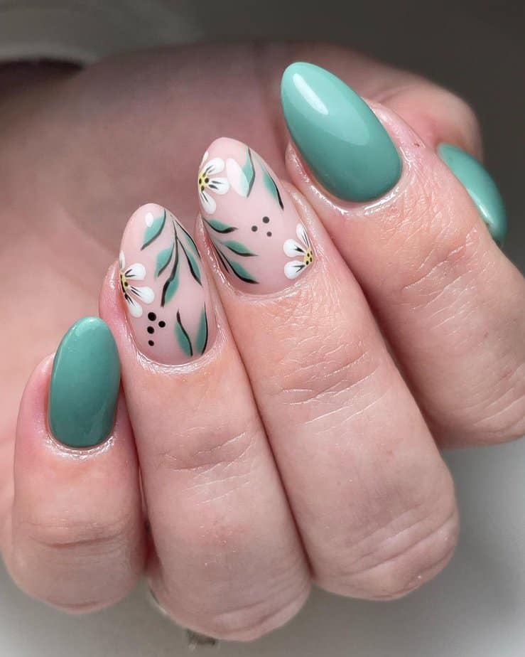 35 Unique Leaf Nails to Express Joy and Creativity