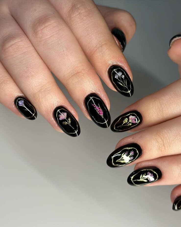 30 Chic Framed Nails That Deserve Their Own Gallery