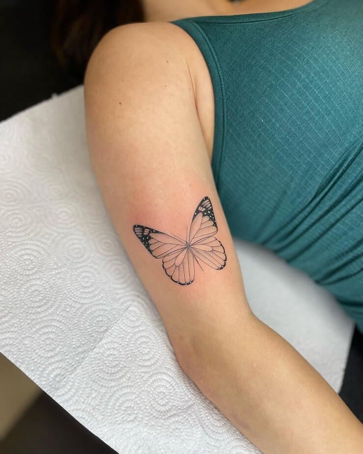 19 Gorgeous Monarch Butterfly Tattoo Ideas That Celebrate Change