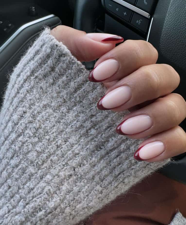 31 Gorgeous Burgundy Nails That You'll Go Crazy Over