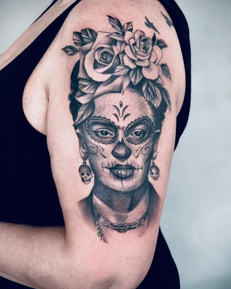 17 Meaningful Sugar Skull Tattoos And Their Stories 17-meaningful-sugar-skull-tattoos-and-their-stories