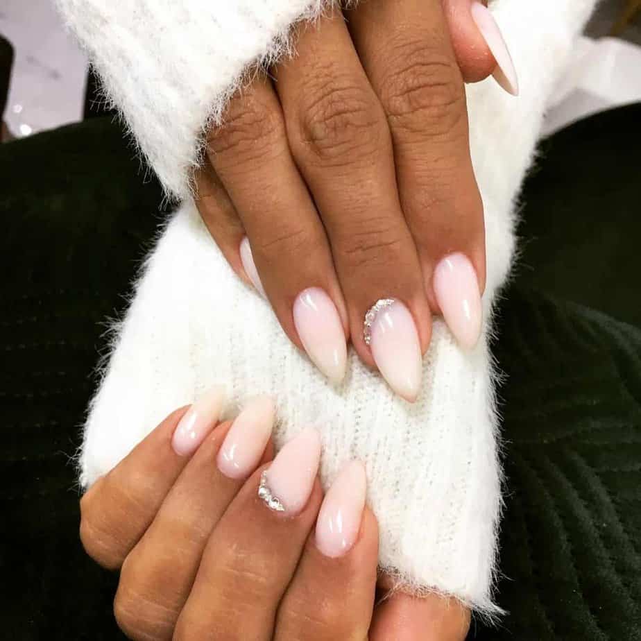 32 Gorgeous New Year's Nails for a Stylish Celebration