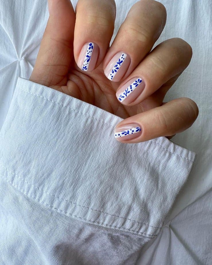 Greek nails