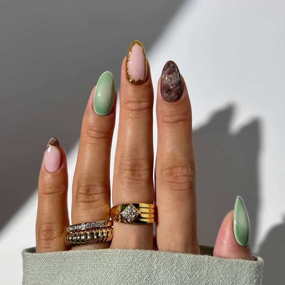 30 Chic Framed Nails That Deserve Their Own Gallery