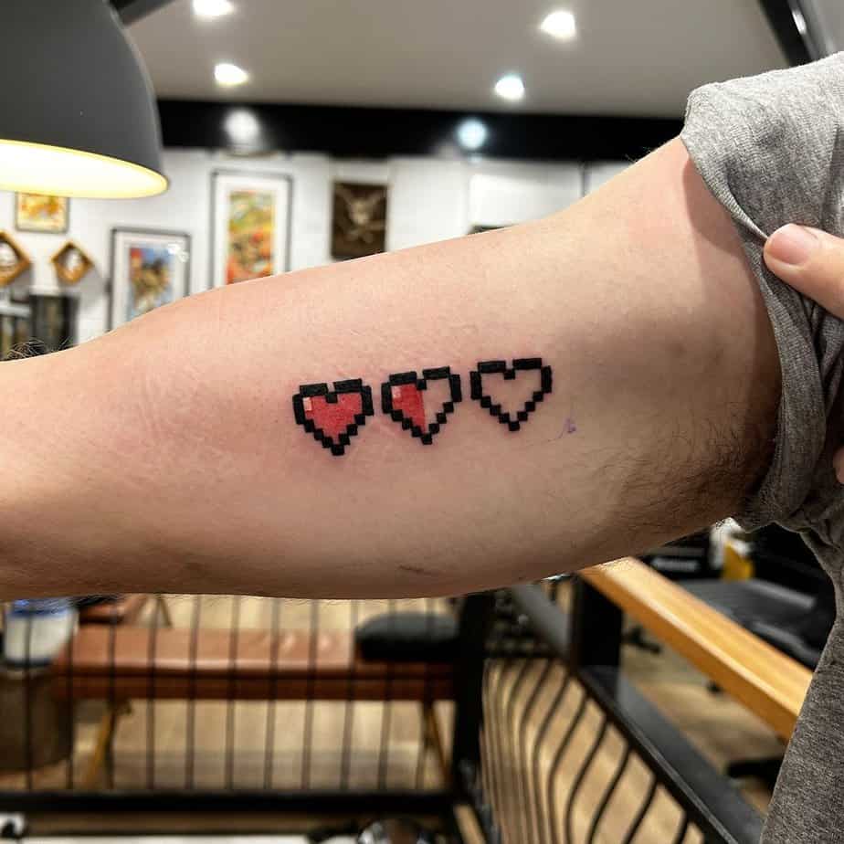 Hearts pixel tattoo