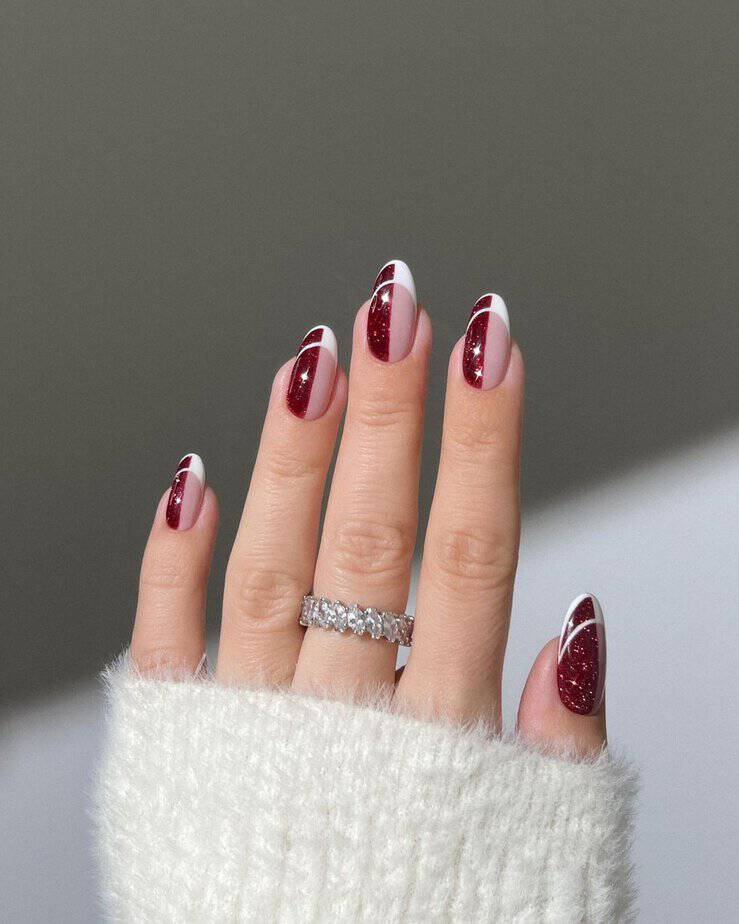 31 Gorgeous Burgundy Nails That You'll Go Crazy Over