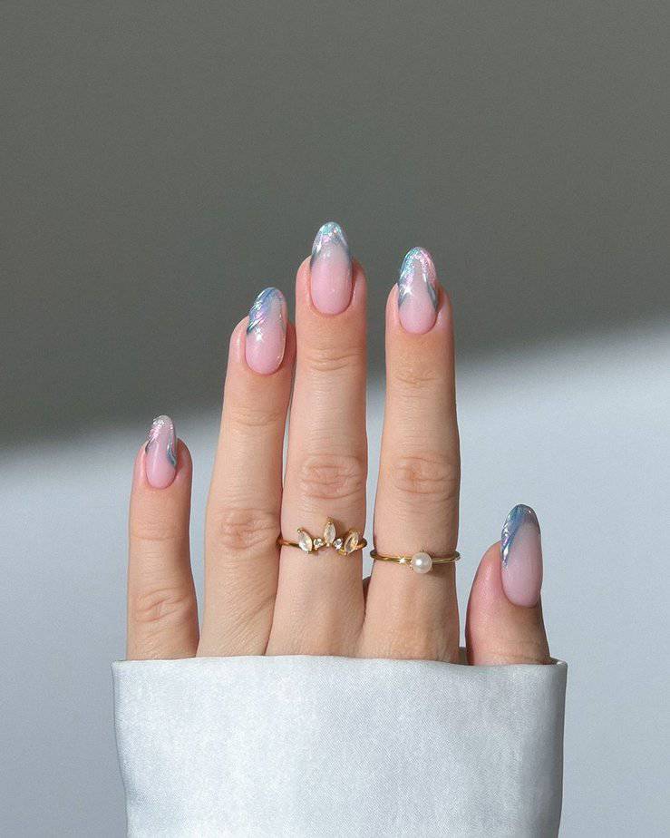 35 Gorgeous Graduation Nails To Make You Steal The Show