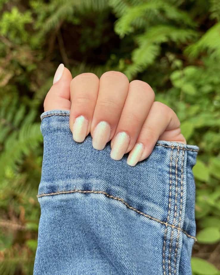 32 Gorgeous New Year's Nails for a Stylish Celebration