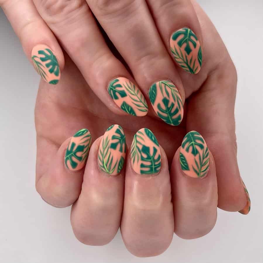 35 Unique Leaf Nails to Express Joy and Creativity